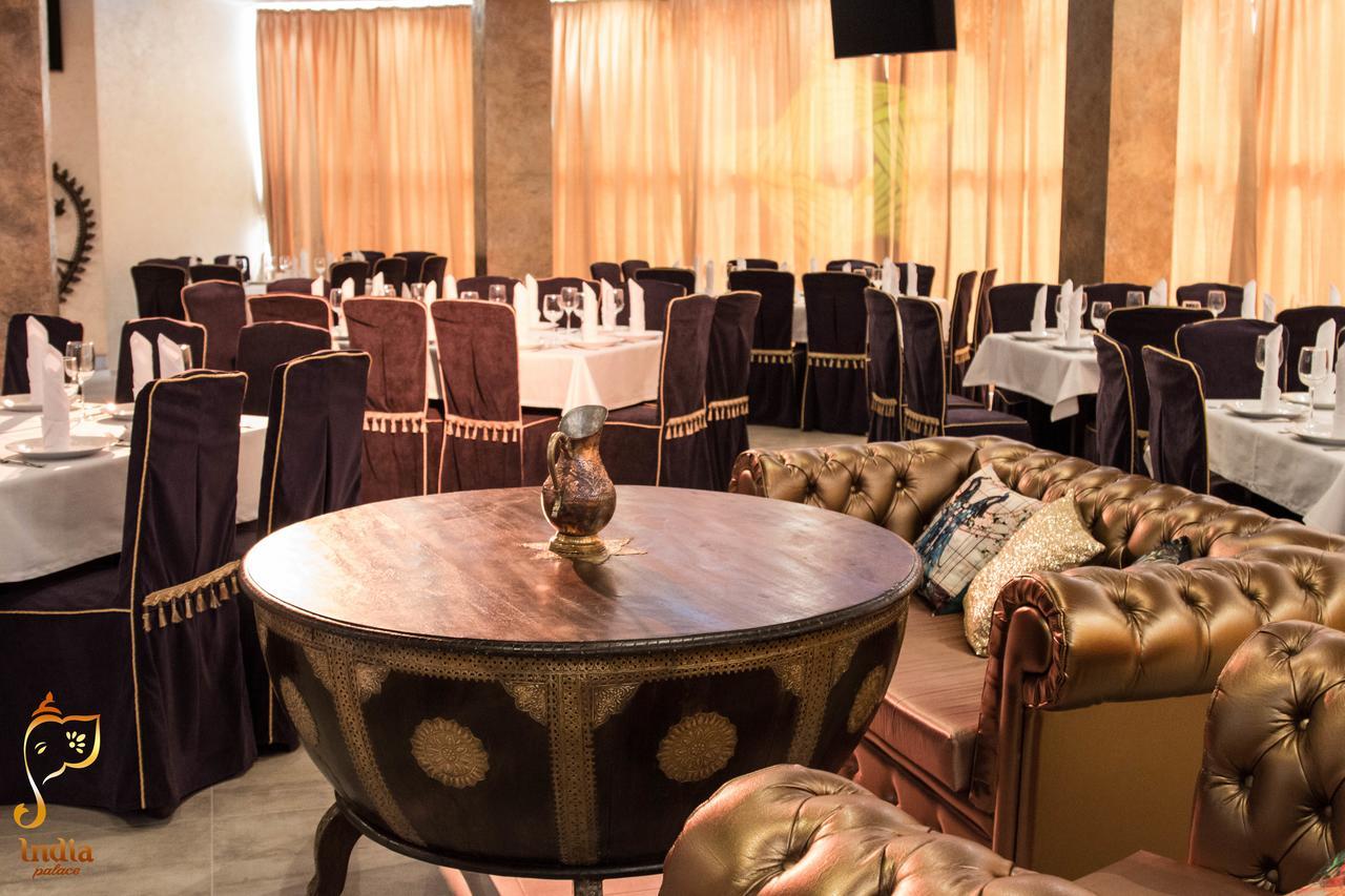 India Palace Hotel คาร์คิฟ ภายนอก รูปภาพ