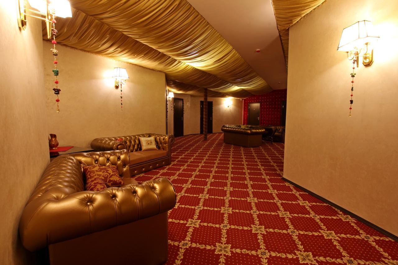 India Palace Hotel คาร์คิฟ ภายนอก รูปภาพ