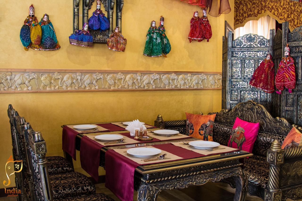 India Palace Hotel คาร์คิฟ ภายนอก รูปภาพ