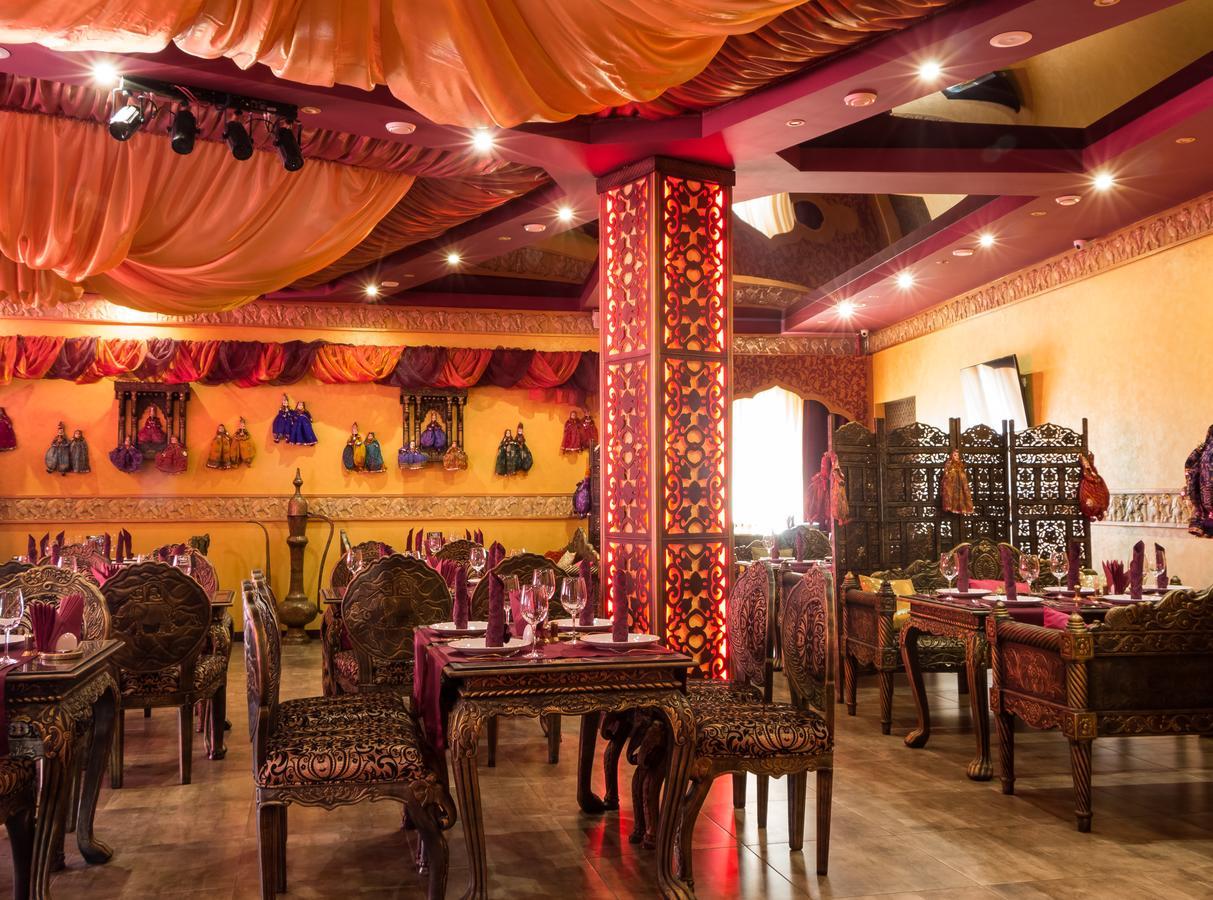 India Palace Hotel คาร์คิฟ ภายนอก รูปภาพ